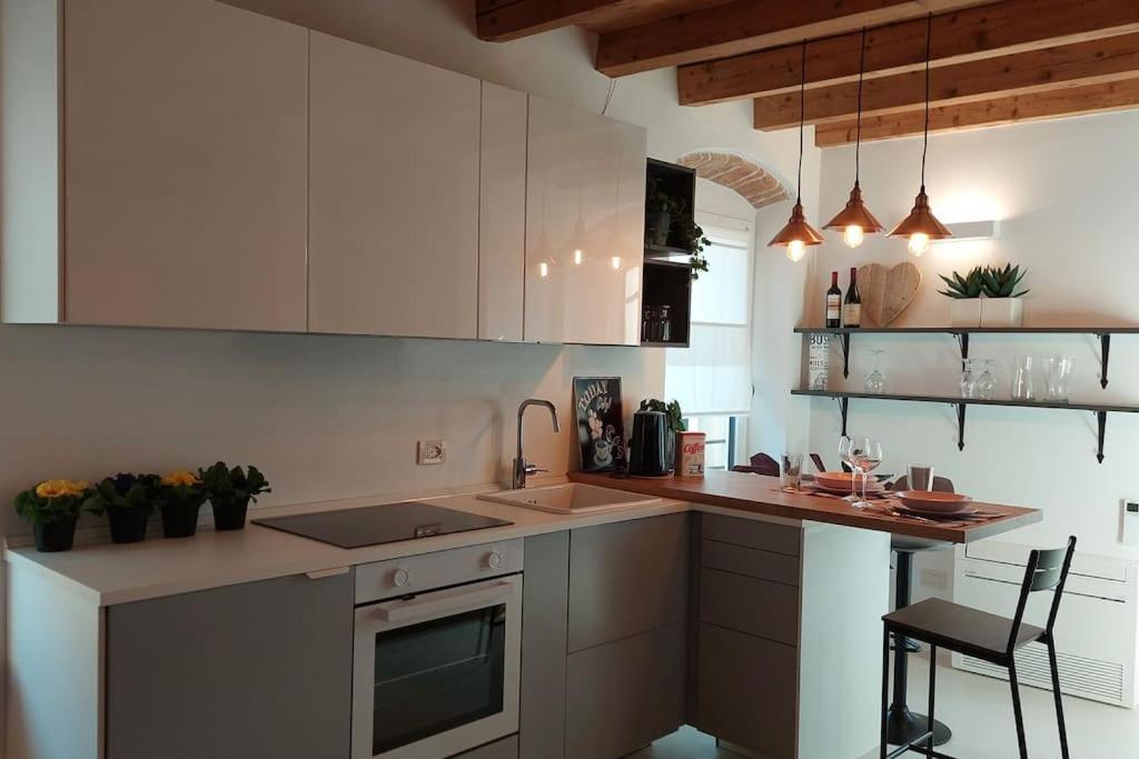 Sui Tetti Di Valeggio - Holiday Apartment Valeggio sul Mincio Buitenkant foto