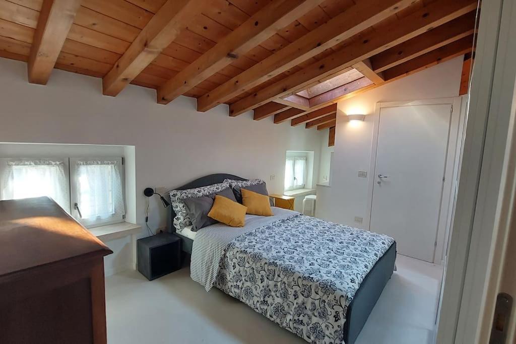 Sui Tetti Di Valeggio - Holiday Apartment Valeggio sul Mincio Buitenkant foto