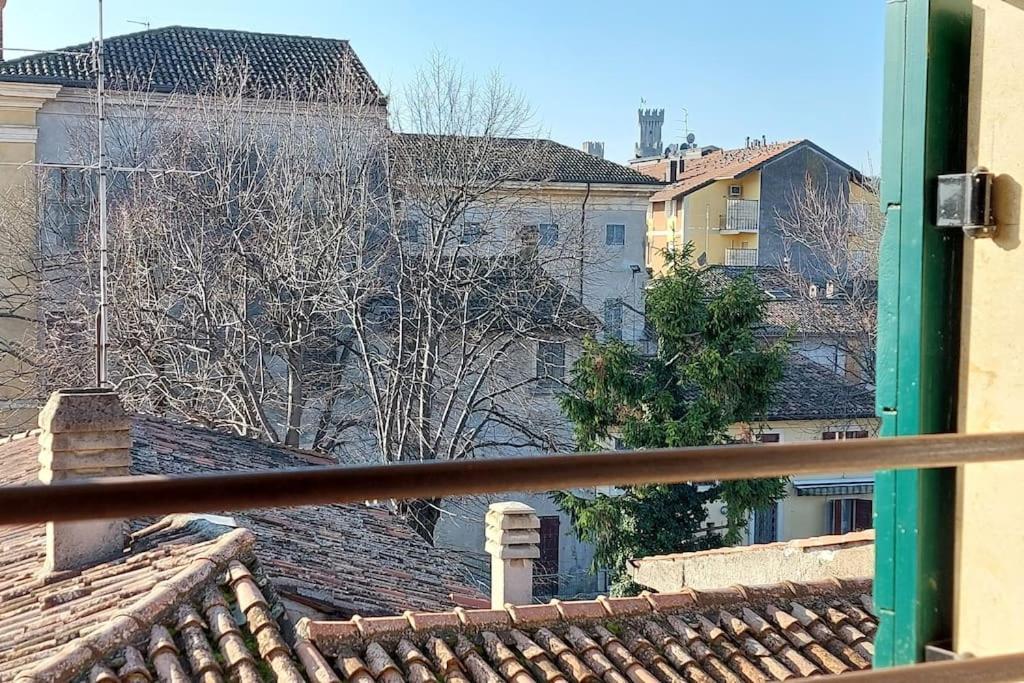 Sui Tetti Di Valeggio - Holiday Apartment Valeggio sul Mincio Buitenkant foto